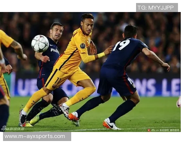 深圳足球队在欧冠赛场的包夹战术分析与得失评估 深圳足球队在欧冠赛场的包夹战术分析与得失评估