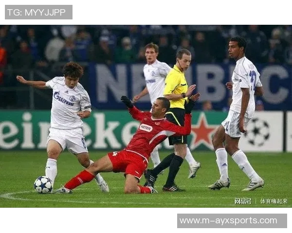 重庆排球队如何运用排球战术控制欧冠足球赛事的深度解析